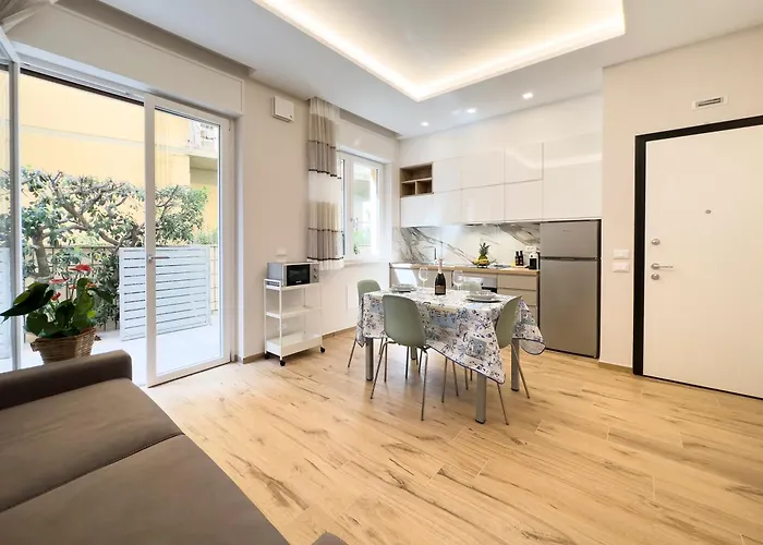Versilia Residence - Fronte Mare